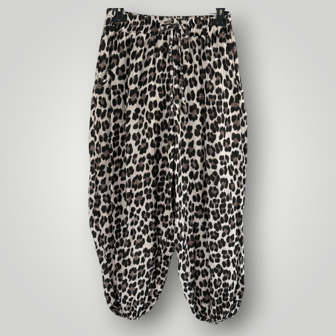 Leo Pluderhose Musselin