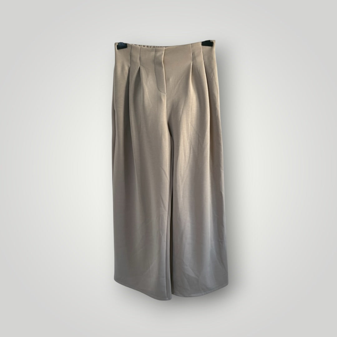 Hose mit weitem Bein