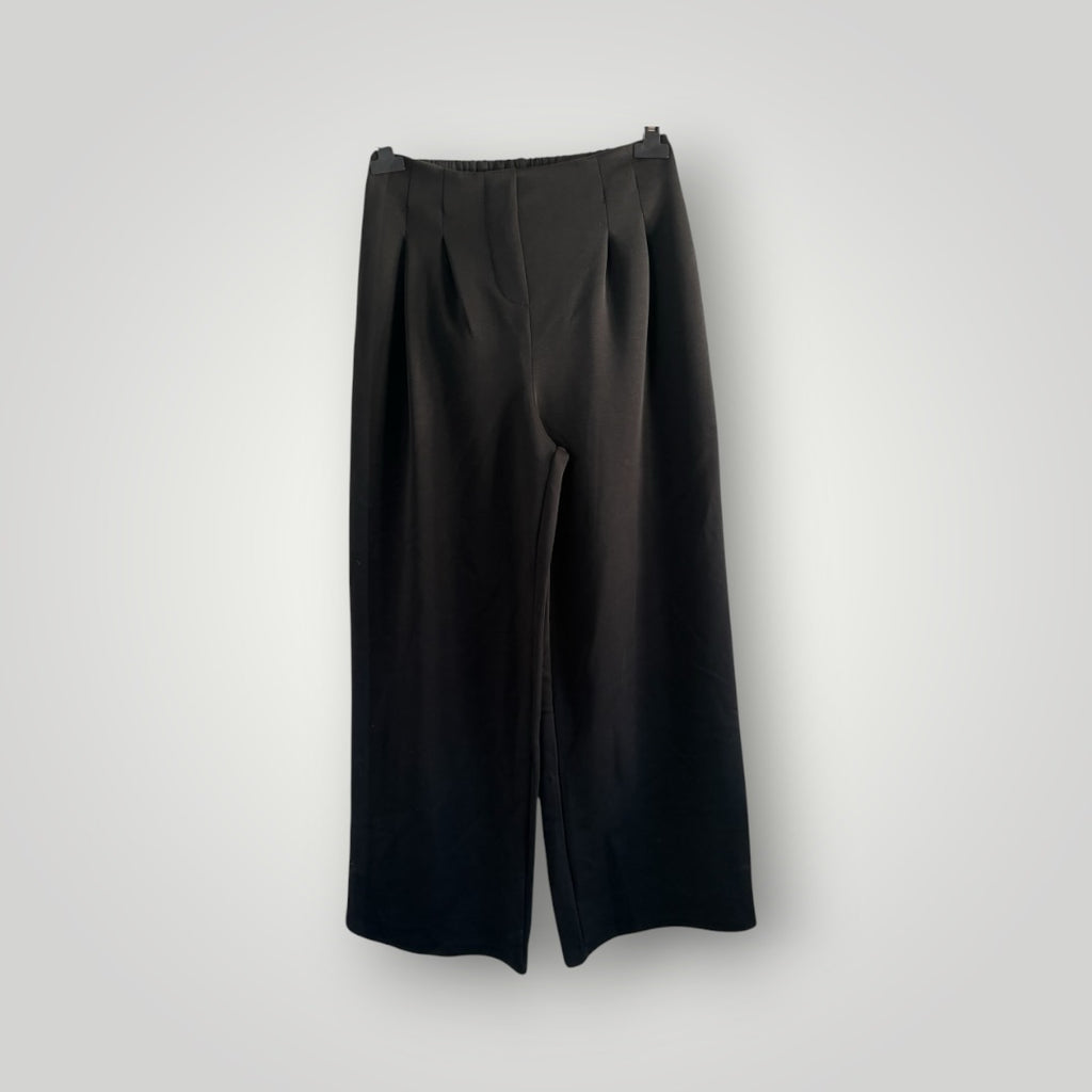 Hose mit weitem Bein