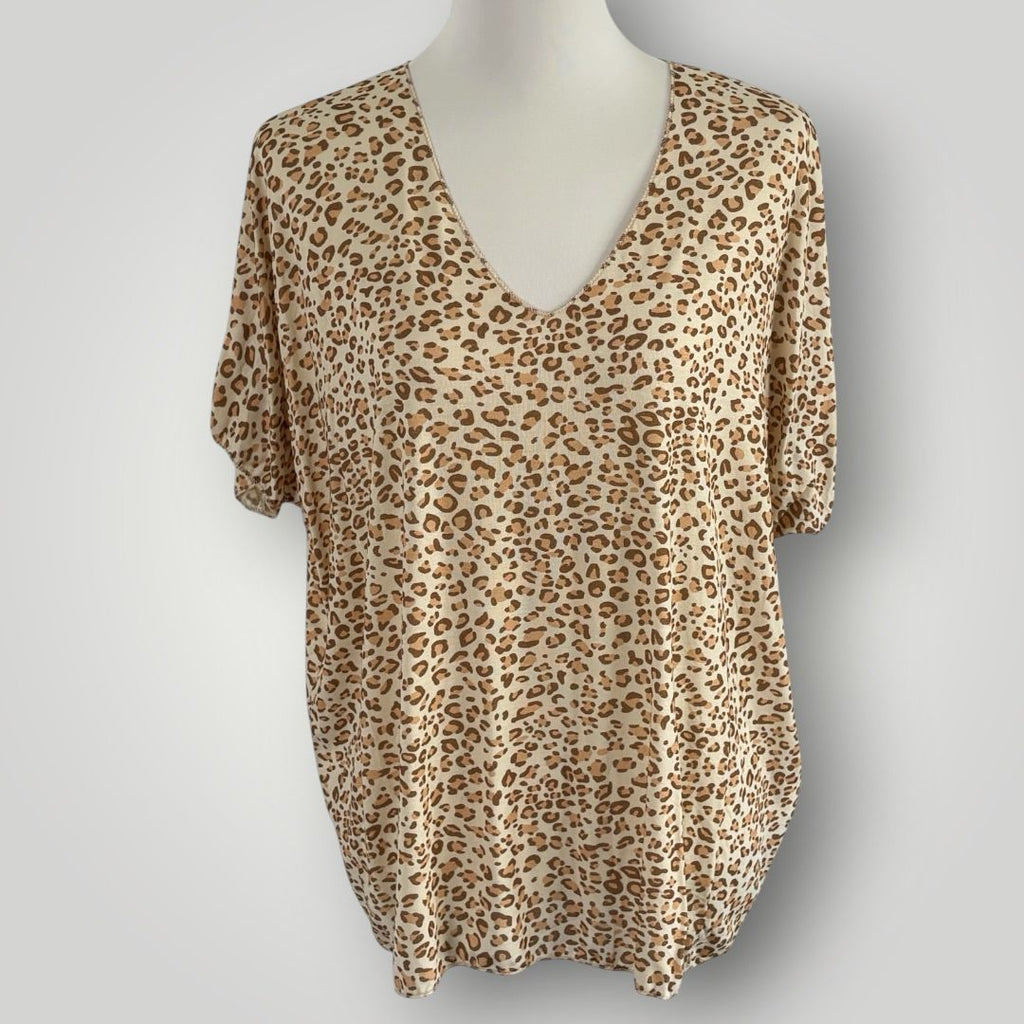 Lockeres Leo T-Shirt